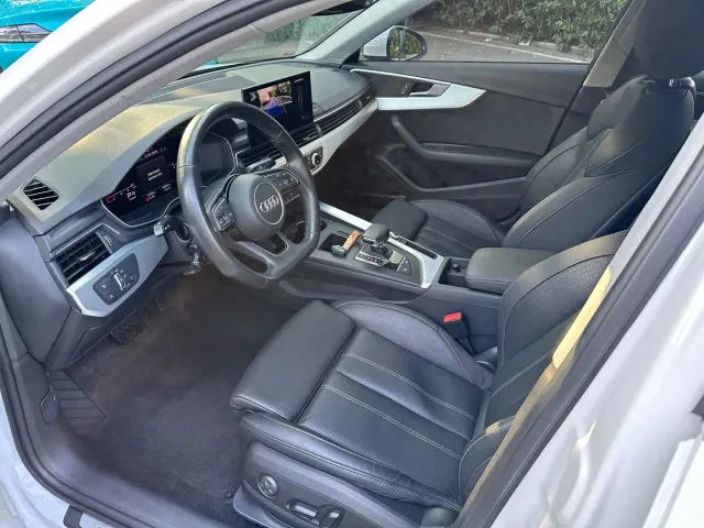 Audi Audi A4L 2022 40 TFSI Luxury Dynamic — Фото автомобиля 9