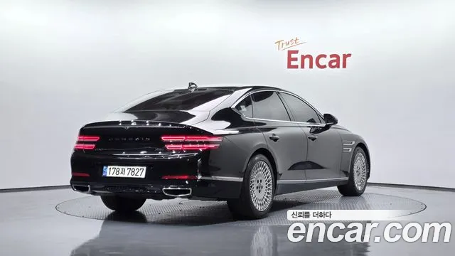 Genesis G80 Бензин 2.5 турбо AWD — Фото автомобиля 2