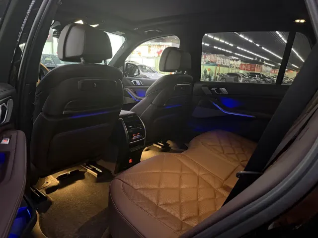 BMW X5 — Фото автомобиля 6