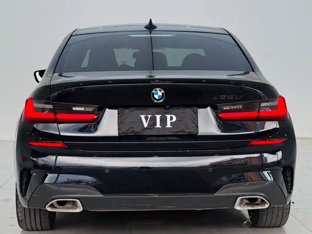 BMW 3 Series — Фото автомобиля 9