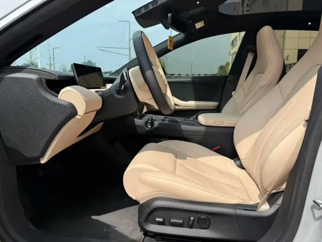 Nio ET5 Touring — Фото автомобиля 4