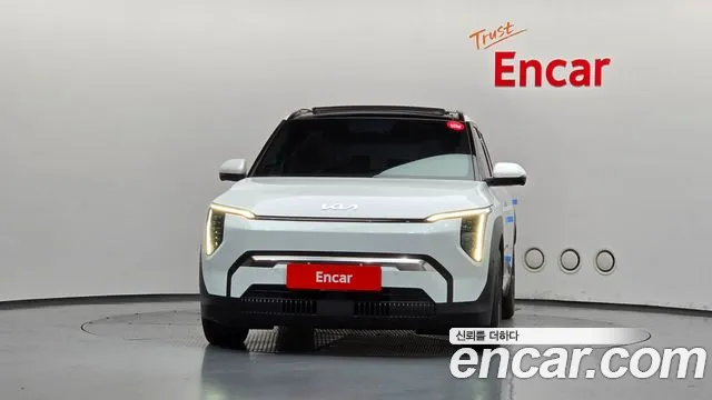 Kia EV3 — Фото автомобиля 3