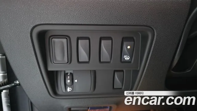 Renault Korea QM6 New — Фото автомобиля 30