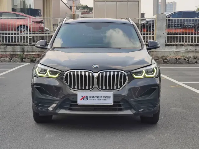 BMW X1 — Фото автомобиля 2