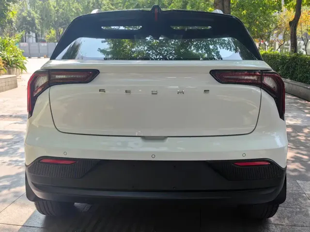 Geely Geometry E Firefly — Фото автомобиля 6