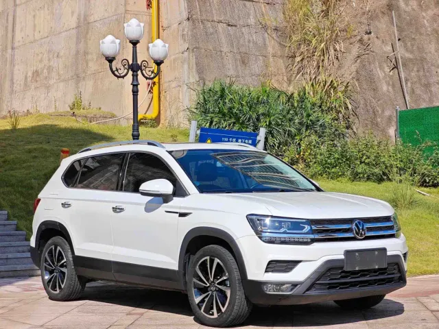Volkswagen Tharu — Фото автомобиля 2