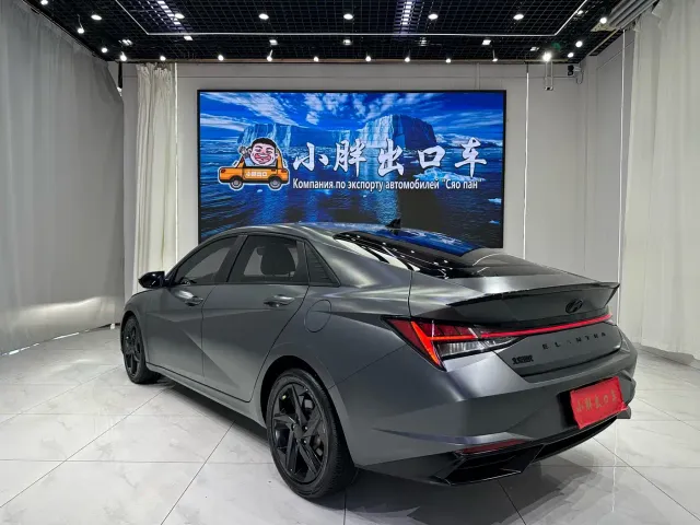 Hyundai Elantra — Фото автомобиля 6