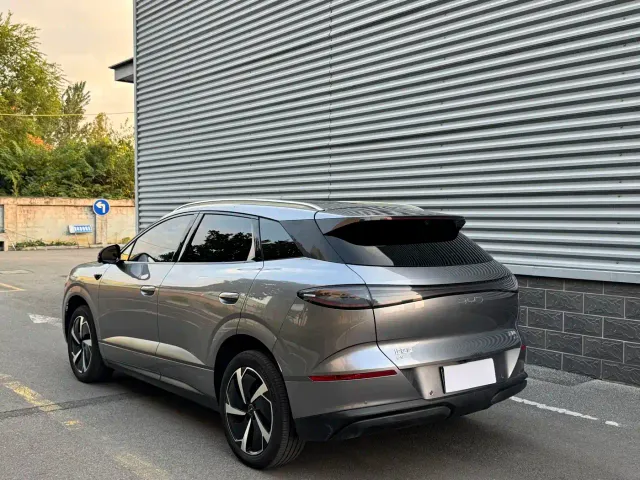 BYD Sealion 06 — Фото автомобиля 11