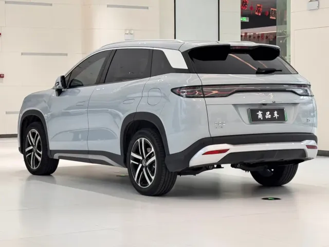 BYD Song L DM-i — Фото автомобиля 7