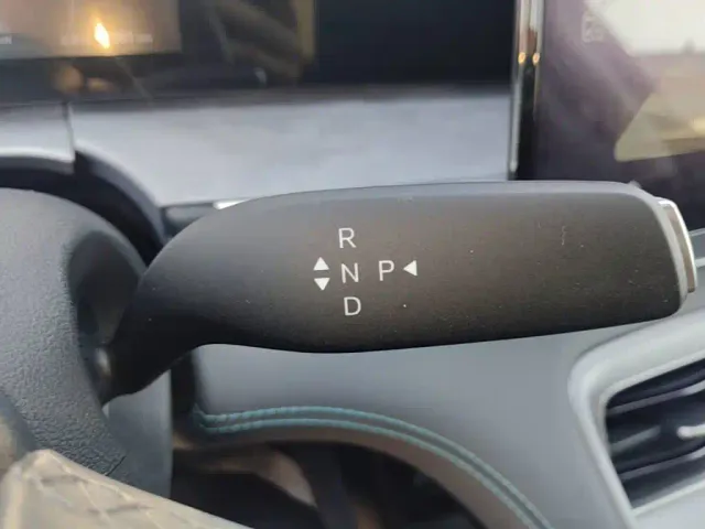 BYD Hai Shi 07 DM-i — Фото автомобиля 13