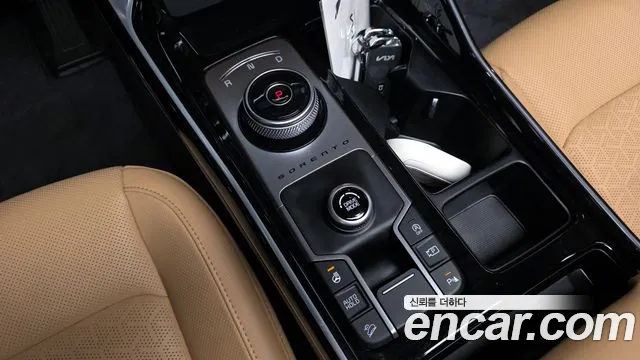 Kia Sorento Sorento 4-е поколение Бензин 2.5T 2WD — Фото автомобиля 5