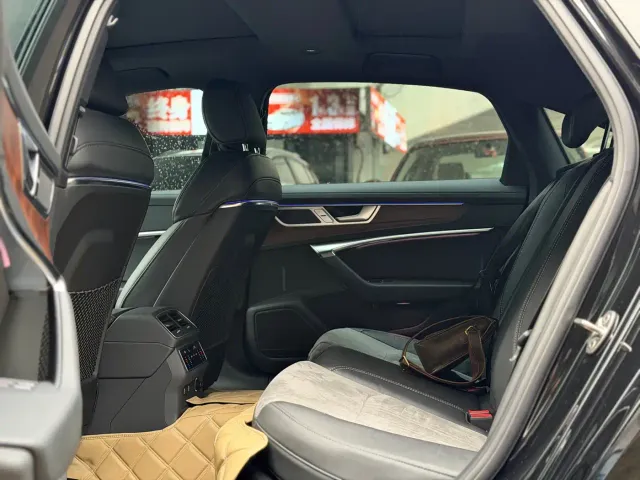 Audi Audi A6L 2023 Facelift 45 TFSI quattro Premium Dynamic — Фото автомобиля 16