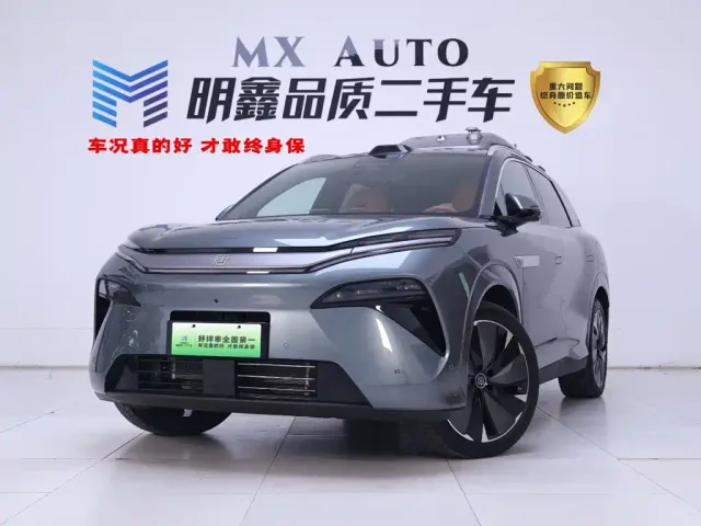Фотография автомобиля — BYD Tang L