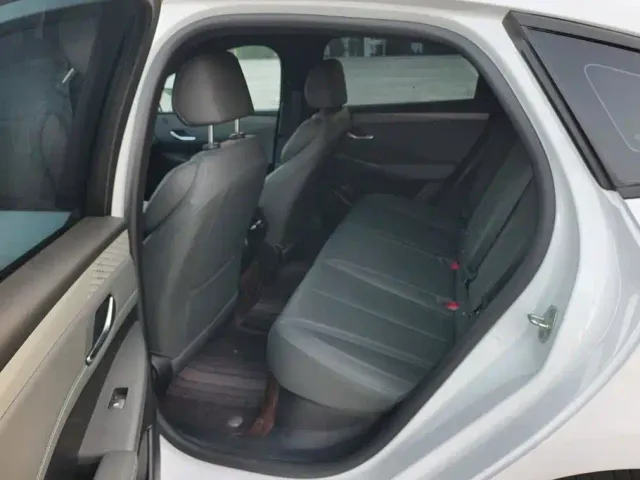 BYD Qin PLUS — Фото автомобиля 11
