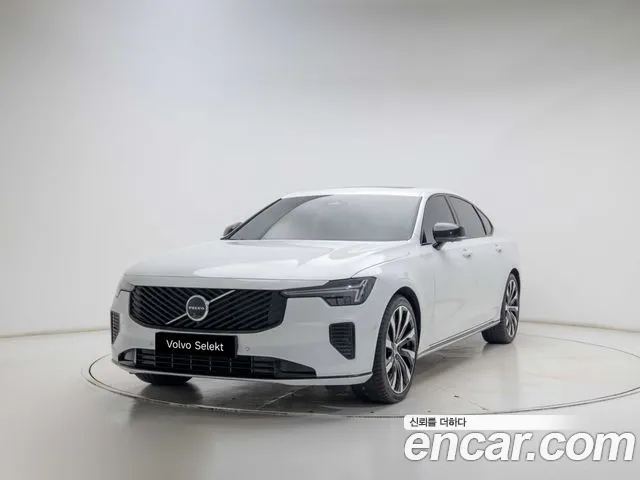 Фотография автомобиля — Volvo S90