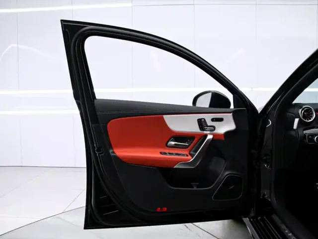 Mercedes-Benz A-Class AMG — Фото автомобиля 12