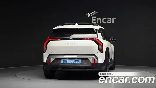 Kia EV3 — Фото автомобиля 4