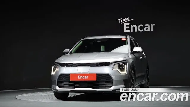 Kia Niro New — Фото автомобиля 3