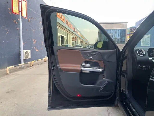 Mercedes-Benz GLB-Class — Фото автомобиля 8