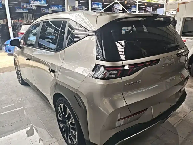GAC Aion Y — Фото автомобиля 4