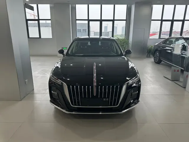 Hongqi H5 — Фото автомобиля 2