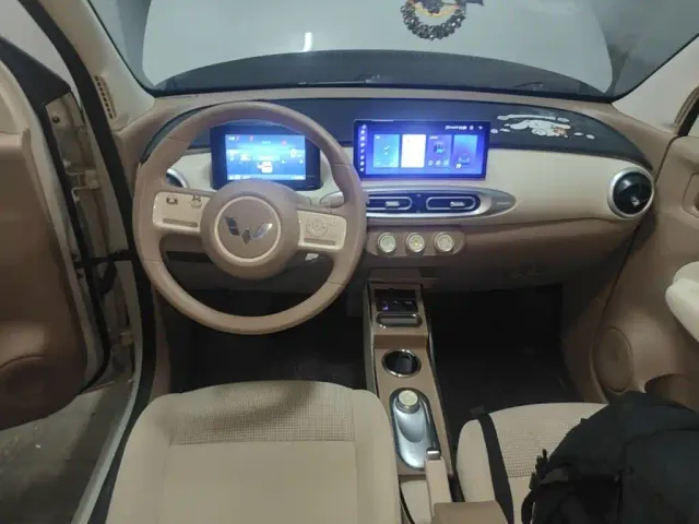 Wuling Hongguang Mini EV — Фото автомобиля 9