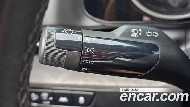 Kia Canival Carnival 4 поколение 9 мест Prestige — Фото автомобиля 18