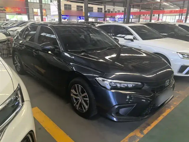 Honda Civic — Фото автомобиля 3