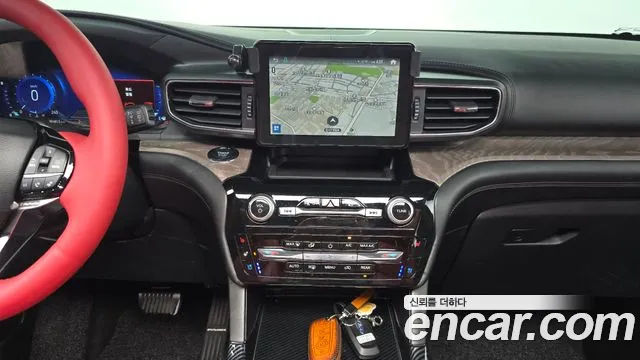 Ford Explorer Explorer 6 поколение 3.0 Platinum 4WD — Фото автомобиля 14