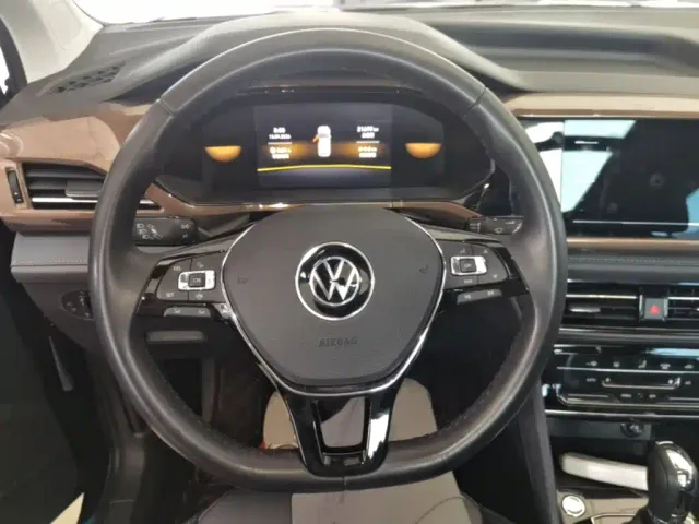 Volkswagen Tharu — Фото автомобиля 10