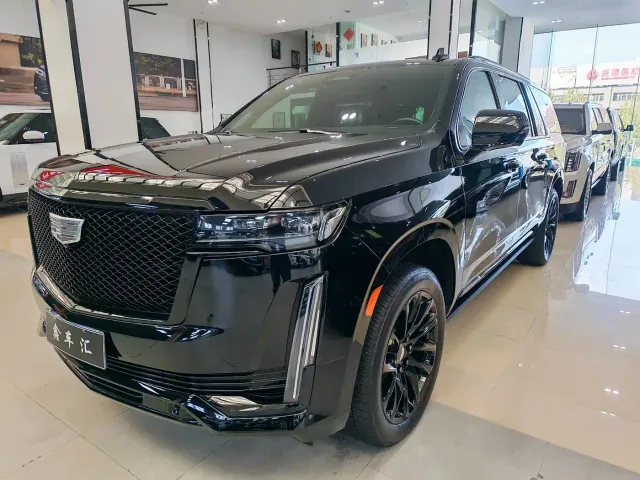 Фотография автомобиля — Cadillac Escalade