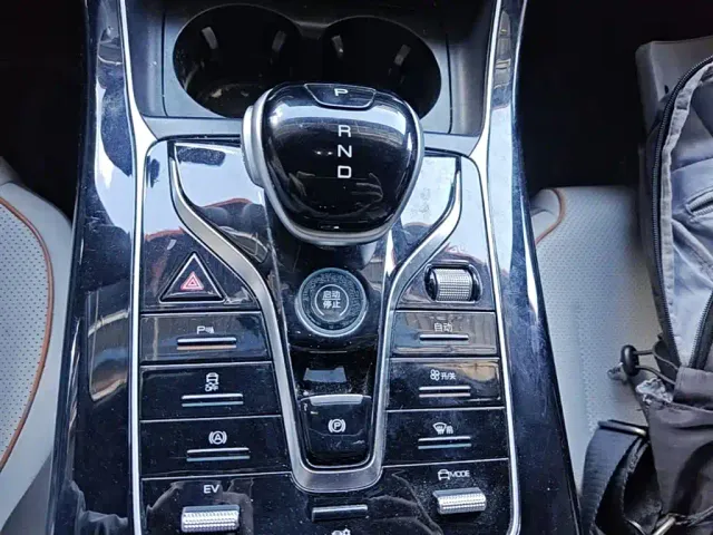 BYD Qin PLUS — Фото автомобиля 13