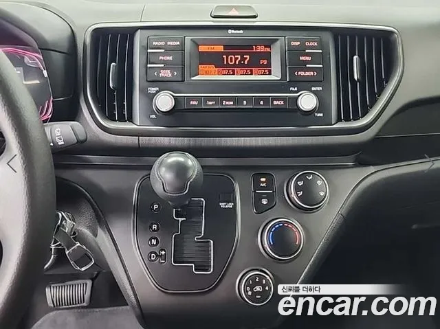 Kia RAY Новый Kia Ray Фургон — Фото автомобиля 10