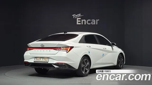 Hyundai AVANTE Avante (CN7) — Фото автомобиля 2