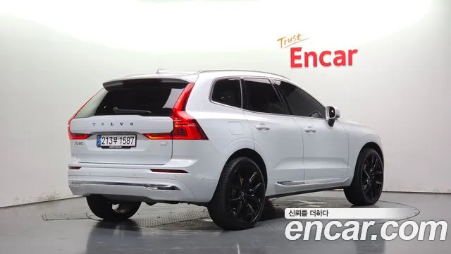 Volvo XC60 2nd Gen — Фото автомобиля 2