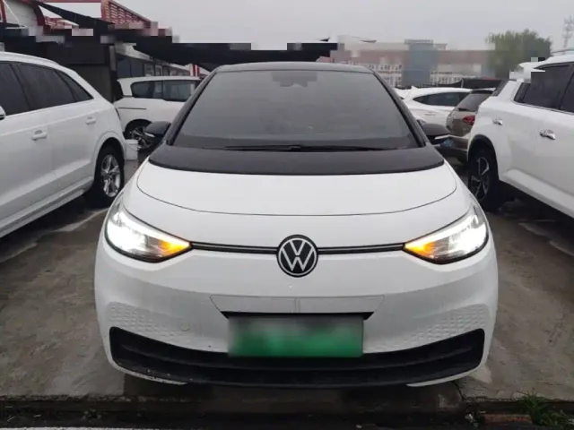 Volkswagen ID.3 — Фото автомобиля 2