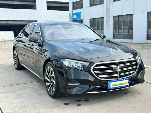 Mercedes-Benz Mercedes-Benz E-Class 2024 Model E 300 L Luxury — Фото автомобиля 2