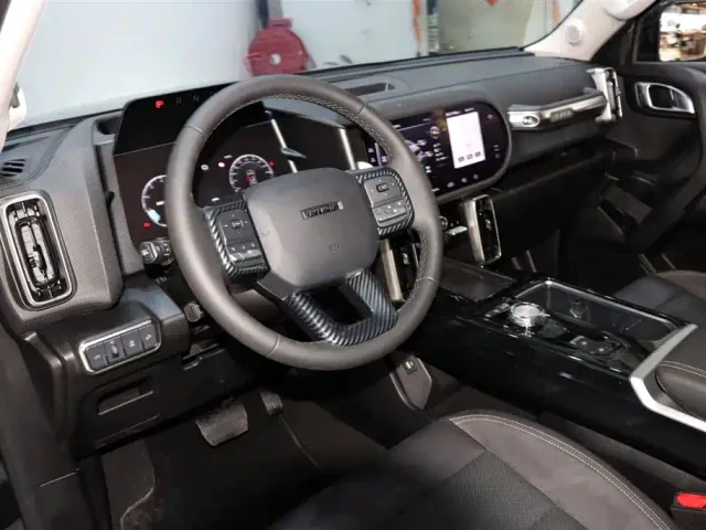 Haval Big Dog — Фото автомобиля 10