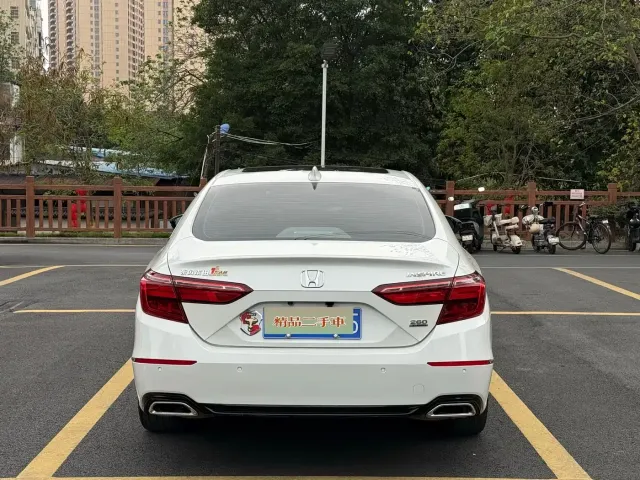 Honda Inspire — Фото автомобиля 5