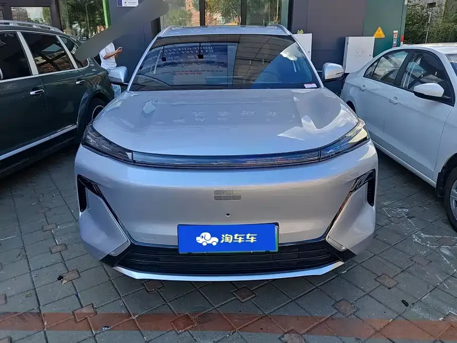 Geely Galaxy Galaxy Starship 7 EM-i 2025 Model 120km Voyage+ Edition — Фото автомобиля 2