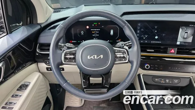 Kia Carnival — Фото автомобиля 13