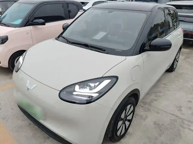 Фотография автомобиля — Wuling Bingo