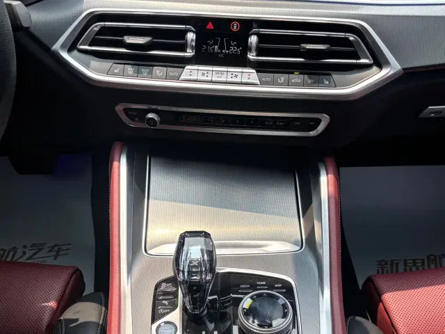 BMW X6 — Фото автомобиля 18