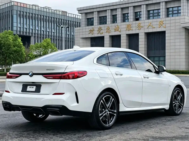 BMW 2 Series — Фото автомобиля 8