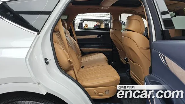 Genesis GV80 2.5T Бензин AWD — Фото автомобиля 12