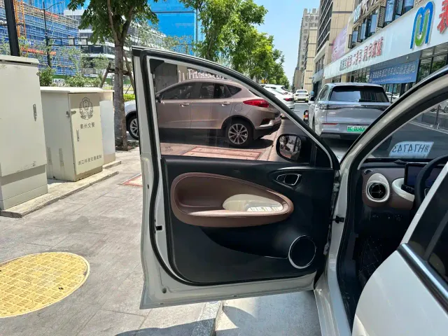 Wuling Bingo — Фото автомобиля 13