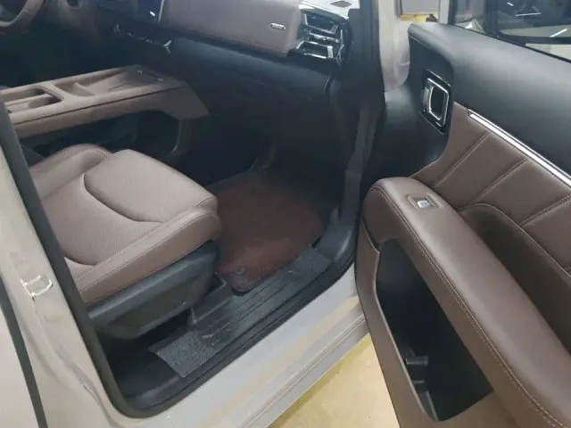 Wuling Starlight 730 — Фото автомобиля 8