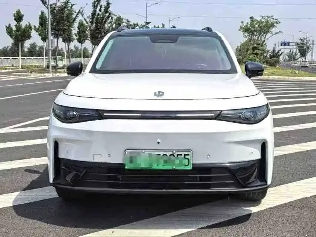 Leapmotor C16 — Фото автомобиля 2