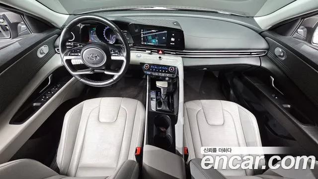 Hyundai AVANTE — Фото автомобиля 7