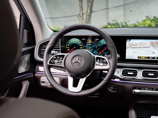 Mercedes-Benz GLE-Class — Фото автомобиля 15